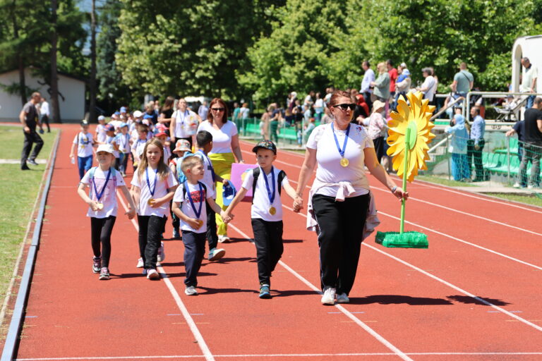Read more about the article Dan ispunjen dječijim osmijesima u Centru za edukaciju, sport i rekreaciju “Safet Zajko”